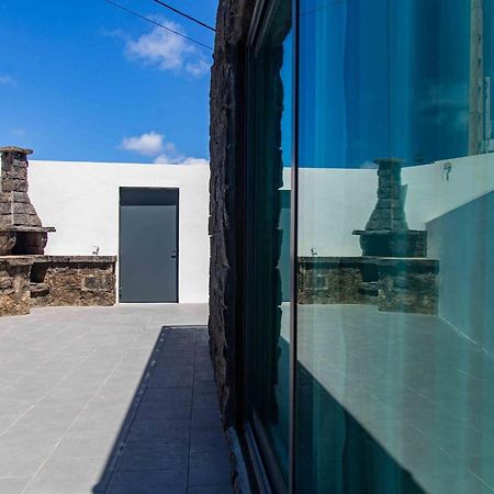 Mosteiros Beach House Экстерьер фото
