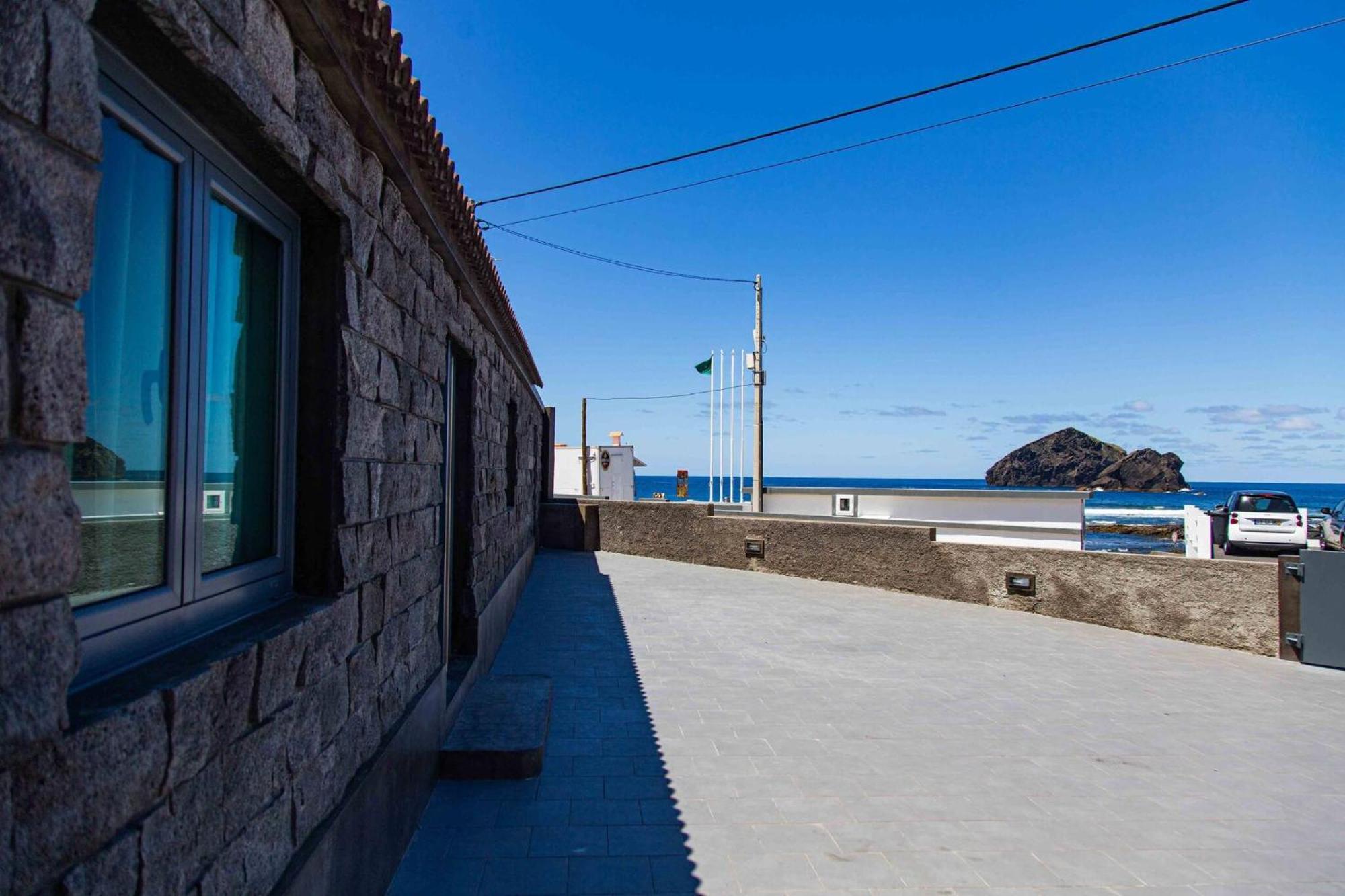 Mosteiros Beach House Экстерьер фото