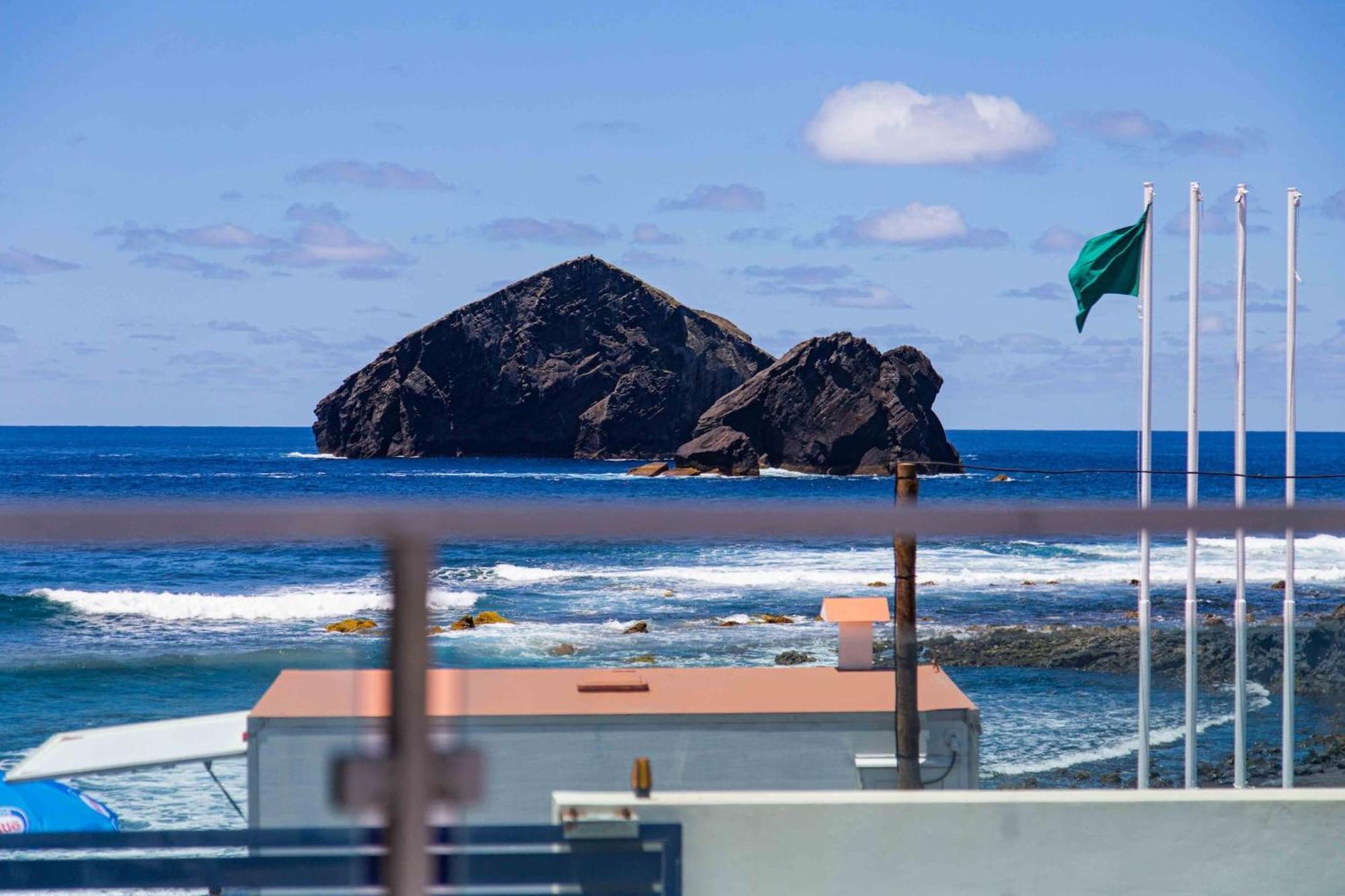 Mosteiros Beach House Экстерьер фото
